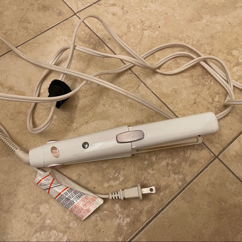 T3 Mini flat iron